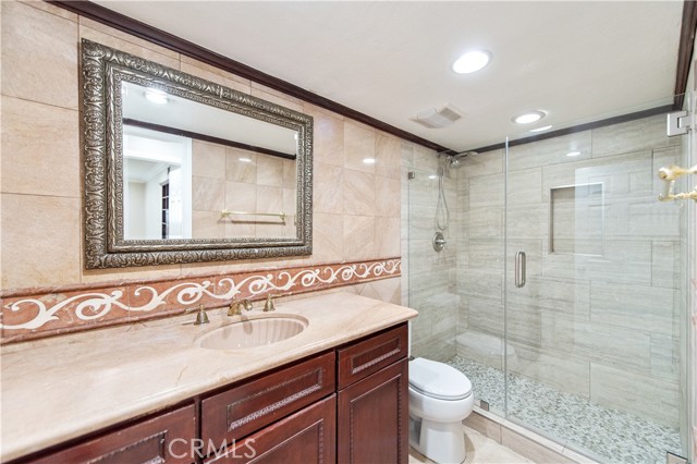 Detail Gallery Image 13 of 46 For 21681 Johnstone Dr, Lake Forest,  CA 92630 - 4 Beds | 3 Baths