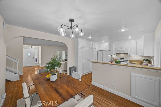 Detail Gallery Image 9 of 41 For 13 Carson, Irvine,  CA 92620 - 4 Beds | 3 Baths