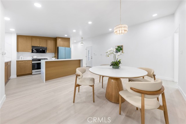 Detail Gallery Image 7 of 41 For 261 Zenith, La Puente,  CA 91744 - 3 Beds | 2 Baths