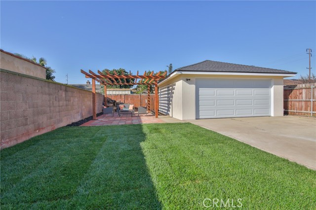 Detail Gallery Image 35 of 40 For 12035 Ramona, Hawthorne,  CA 90250 - 3 Beds | 3 Baths