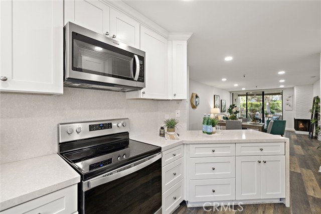 Detail Gallery Image 6 of 31 For 26701 Quail #143,  Laguna Hills,  CA 92656 - 2 Beds | 2 Baths