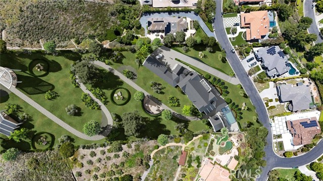 27821 Golden Ridge Lane, San Juan Capistrano CA: https://media.crmls.org/medias/c07db983-ee6c-4ddf-b0a2-d6bf139c890f.jpg