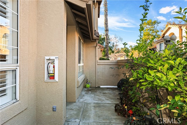 Detail Gallery Image 3 of 43 For 46 Promontory, Aliso Viejo,  CA 92656 - 2 Beds | 2/1 Baths