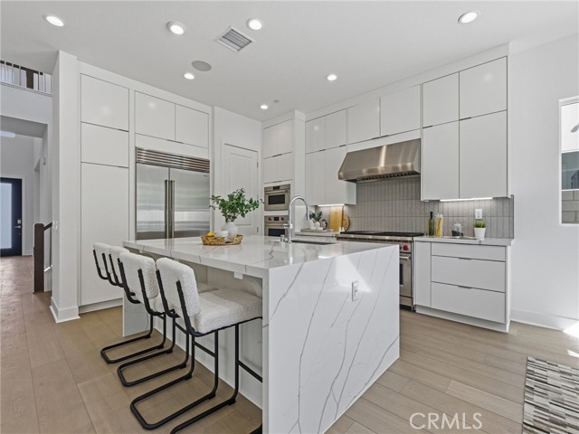 27627 Juniper Lane, Valencia CA: https://media.crmls.org/medias/c07df622-e832-40ed-8bf9-5881cbac4840.jpg