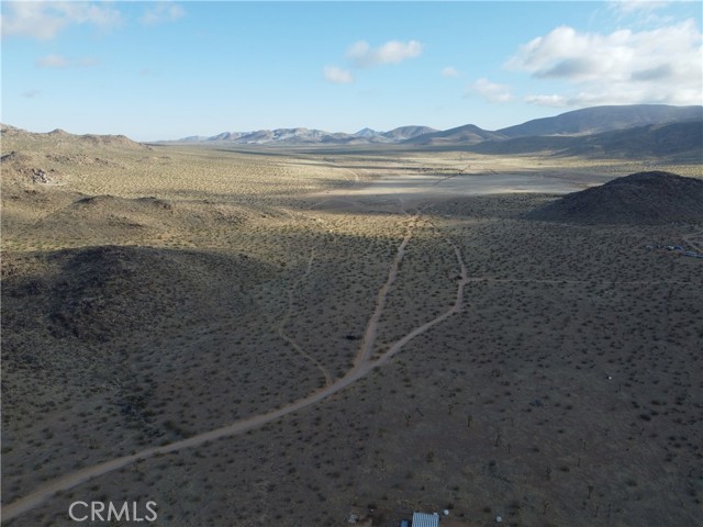 0 Fairview Valley Road, Apple Valley CA: https://media.crmls.org/medias/c07eda91-738e-434f-8373-a7e17fd105a4.jpg