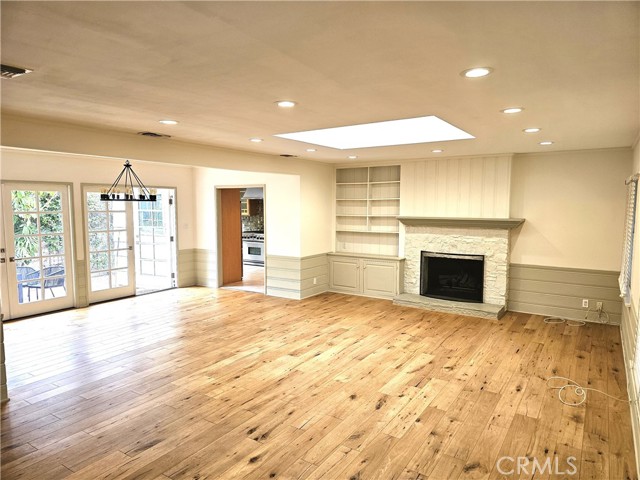 Detail Gallery Image 3 of 23 For 1717 263rd St, Harbor City,  CA 90710 - 3 Beds | 2 Baths