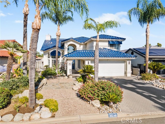 30248 White Wake, Canyon Lake CA: https://media.crmls.org/medias/c07efca4-ec20-4f6e-92d0-ec1eff95ece3.jpg