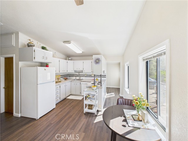 Detail Gallery Image 8 of 17 For 5130 Bullion St, Mariposa,  CA 95338 - 5 Beds | 2 Baths