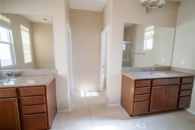 Detail Gallery Image 15 of 21 For 149 Fieldwood, Irvine,  CA 92618 - 4 Beds | 3 Baths