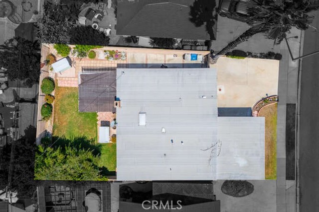 815 Marvista S Avenue, Seal Beach CA: https://media.crmls.org/medias/c07fe0d2-5b9f-4b52-bb5b-b378f0eedecf.jpg