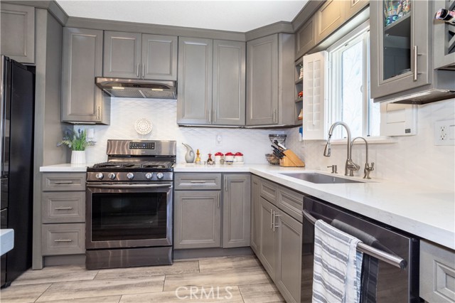 3506 W 133rd, Hawthorne CA: https://media.crmls.org/medias/c0805a10-29fe-4635-93fc-1b9a528ddb67.jpg