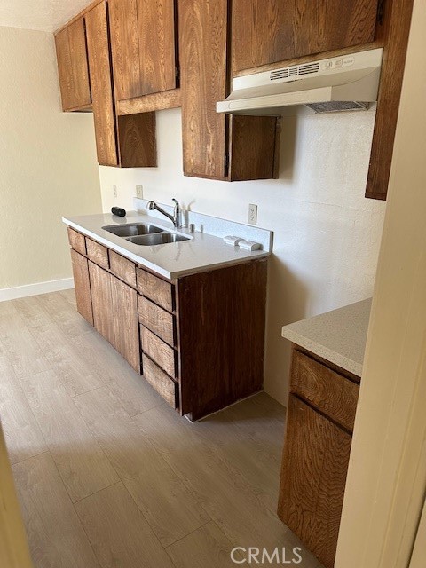112 E Cottage Street, Barstow CA: https://media.crmls.org/medias/c08067d6-8034-4f19-9ba7-e7fdb785c7ef.jpg