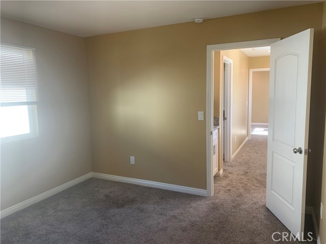 Detail Gallery Image 8 of 17 For 903 Concepcion, Spring Valley,  CA 91977 - 6 Beds | 4/2 Baths