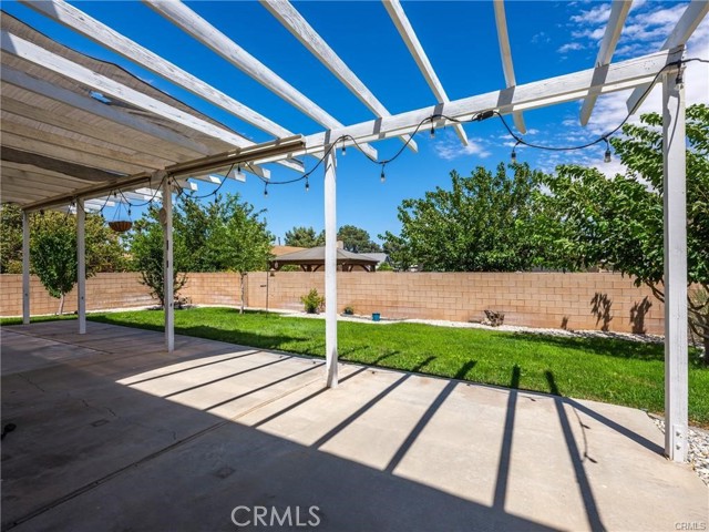 Detail Gallery Image 36 of 59 For 12607 Tamarisk Rd, Victorville,  CA 92395 - 3 Beds | 2/1 Baths