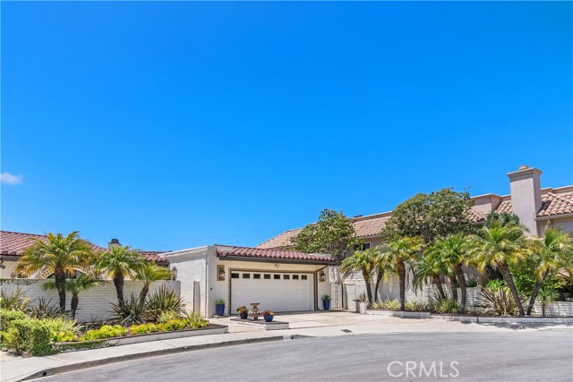 504 Avenida De La Riviera, San Clemente CA: https://media.crmls.org/medias/c081929f-cf40-4912-804b-4432191177d1.jpg