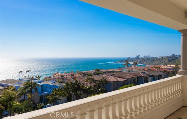 71 Ritz Cove Drive, Dana Point CA: https://media.crmls.org/medias/c083ff25-c02f-46f1-a0ff-53009215807e.jpg