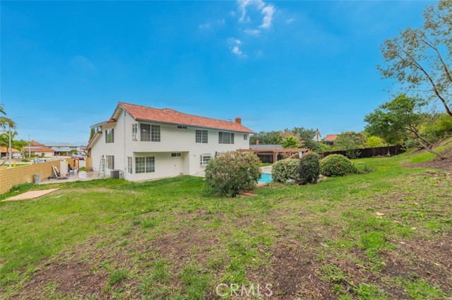 Detail Gallery Image 2 of 18 For 16502 Amber Tree Ln, Hacienda Heights,  CA 91745 - 4 Beds | 3 Baths