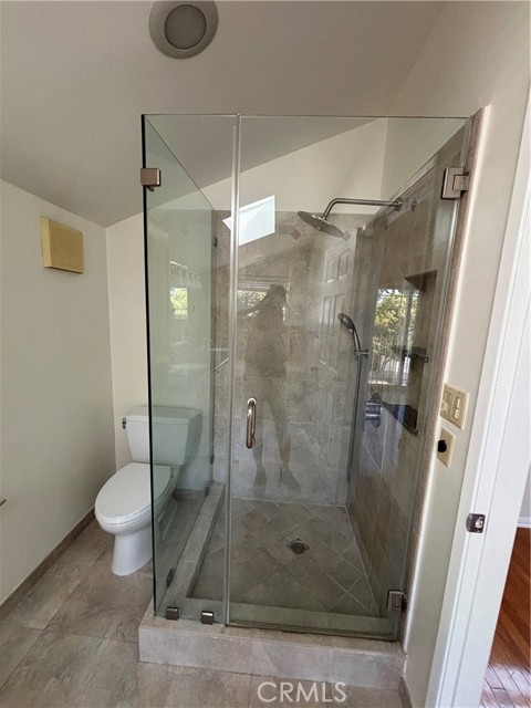21327 De La Osa, Woodland Hills CA: https://media.crmls.org/medias/c0852afd-cf55-483e-9666-b66596735962.jpg