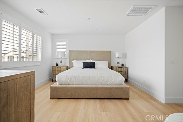 30341 Wild Oat Street, Murrieta CA: https://media.crmls.org/medias/c085723b-0edf-4247-b08d-be3dcb0a6c79.jpg