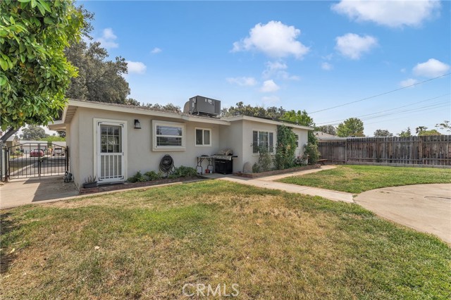 Detail Gallery Image 27 of 27 For 1323 Clock Ave, Redlands,  CA 92374 - 3 Beds | 2 Baths
