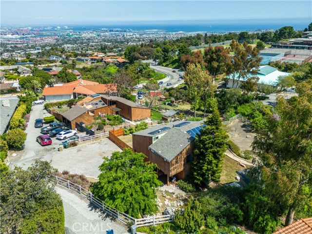 28985 Palos Verdes Drive, Rancho Palos Verdes, California 90275, 3 Bedrooms Bedrooms, ,1 BathroomBathrooms,Residential,Sold,Palos Verdes,PV23079603