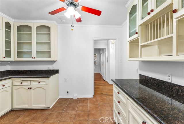 Detail Gallery Image 13 of 52 For 7647 Pickering, Whittier,  CA 90602 - 3 Beds | 3 Baths