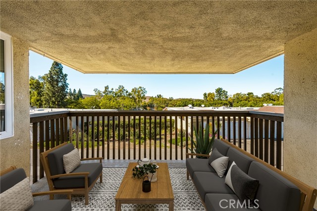 Detail Gallery Image 8 of 25 For 23372 Caminito Andreta #147,  Laguna Hills,  CA 92653 - 2 Beds | 2 Baths
