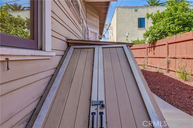 Detail Gallery Image 40 of 46 For 948 Cedar Ave, Long Beach,  CA 90813 - 2 Beds | 1 Baths