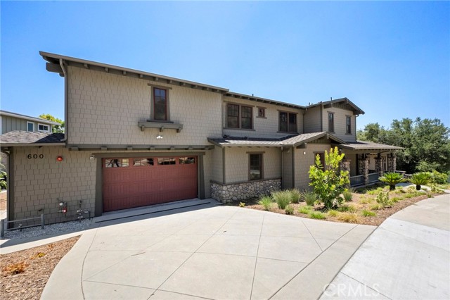 600 Baldwin Court, Sierra Madre CA: https://media.crmls.org/medias/c088a938-9cc3-427f-9d35-f2b027985180.jpg