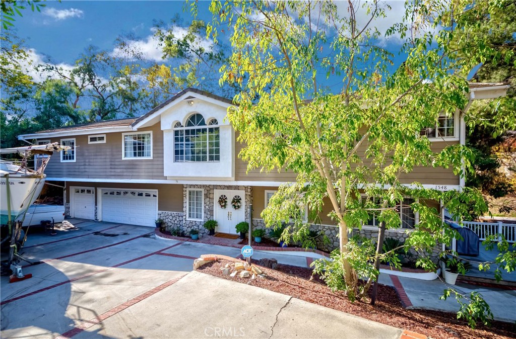 1548 Le Flore Drive, La Habra Heights, CA 90631