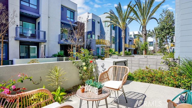 Detail Gallery Image 28 of 38 For 16372 Moonstone Cir, Tustin,  CA 92782 - 3 Beds | 3/1 Baths