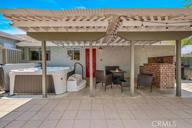 57856 El Dorado Drive, Yucca Valley CA: https://media.crmls.org/medias/c08aada2-a6ca-4054-887c-7faf8ac3530c.jpg