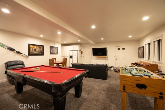 42143 Winter Park Drive, Big Bear Lake, CA 92315