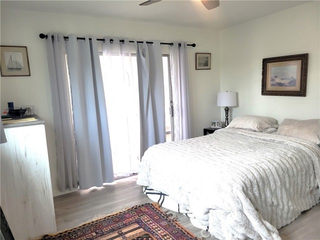 Detail Gallery Image 21 of 29 For 211 13th St, Seal Beach,  CA 90740 - 2 Beds | 1/1 Baths