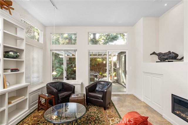 Detail Gallery Image 16 of 59 For 1975 Heritage Oak, Chico,  CA 95928 - 3 Beds | 2 Baths