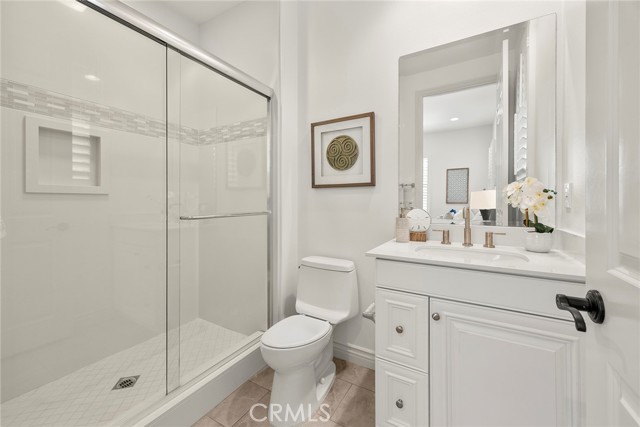 Detail Gallery Image 8 of 45 For 75 Dublin, Irvine,  CA 92620 - 4 Beds | 4/1 Baths