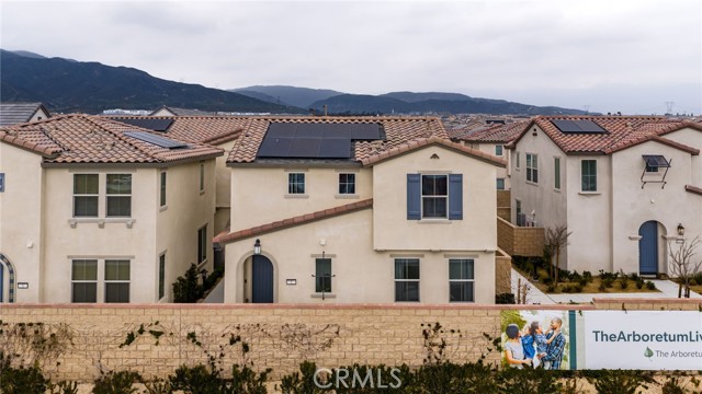 Detail Gallery Image 36 of 41 For 16667 Snowdrop #2,  Fontana,  CA 92336 - 4 Beds | 3 Baths