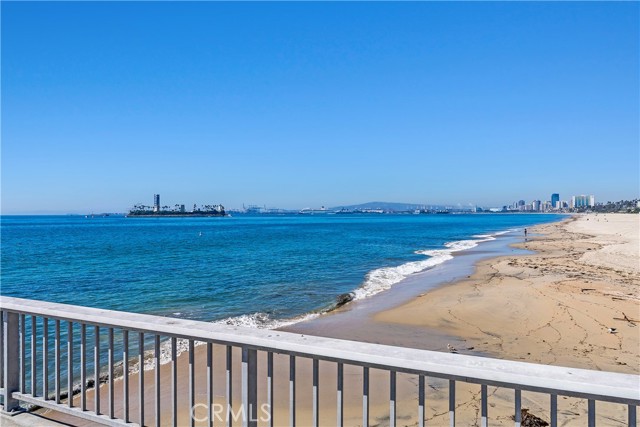 Detail Gallery Image 31 of 33 For 2820 E Colorado St, Long Beach,  CA 90814 - 2 Beds | 1 Baths