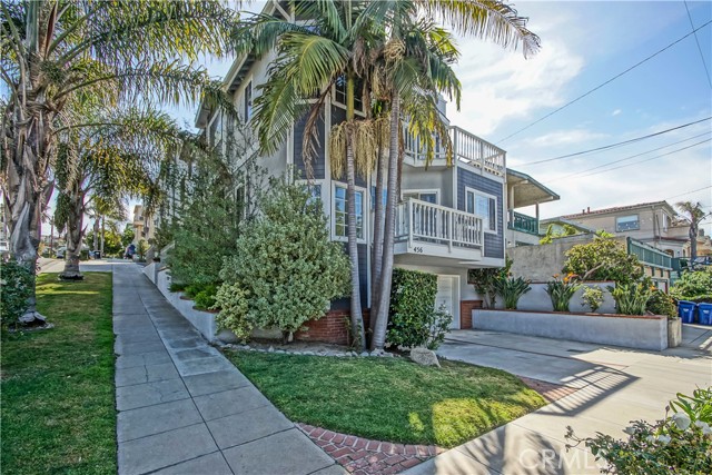 456 Ocean View Avenue, Hermosa Beach, California 90254, 8 Bedrooms Bedrooms, ,6 BathroomsBathrooms,Residential,For Sale,Ocean View,SB24246175