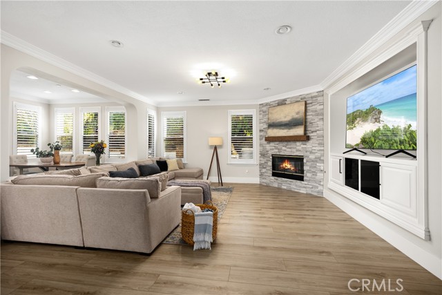 Detail Gallery Image 14 of 59 For 1 Roberts Dr, Coto de Caza,  CA 92679 - 4 Beds | 4/1 Baths