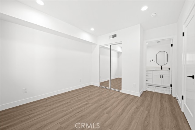 6702 Kester Avenue, Van Nuys CA: https://media.crmls.org/medias/c091d77c-3eb5-450c-aa61-30ebb9cfc65e.jpg