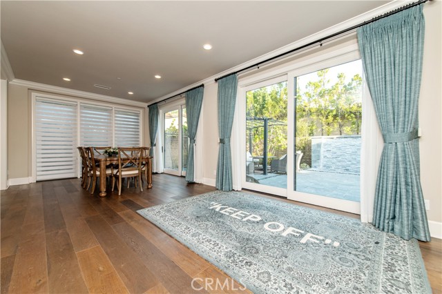 Detail Gallery Image 27 of 58 For 104 Quiet Place, Irvine,  CA 92602 - 4 Beds | 4/1 Baths