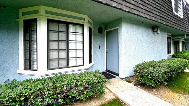 Detail Gallery Image 4 of 38 For 2600 Huntington Dr #E,  Duarte,  CA 91010 - 3 Beds | 2/1 Baths