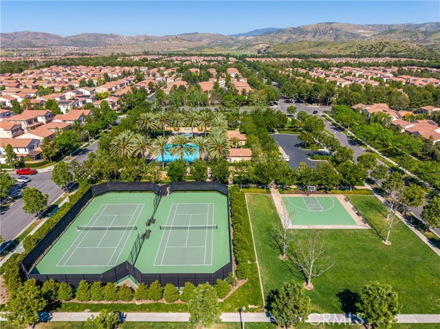 Detail Gallery Image 40 of 47 For 55 Parkdale, Irvine,  CA 92620 - 4 Beds | 4 Baths