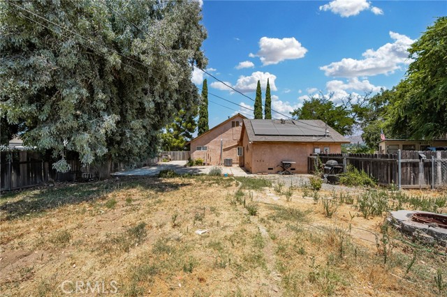 Detail Gallery Image 37 of 38 For 35015 Avenue G, Yucaipa,  CA 92399 - 5 Beds | 3 Baths