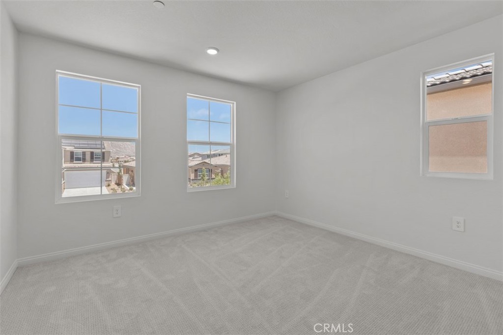 MLS #IV25172543 image #11