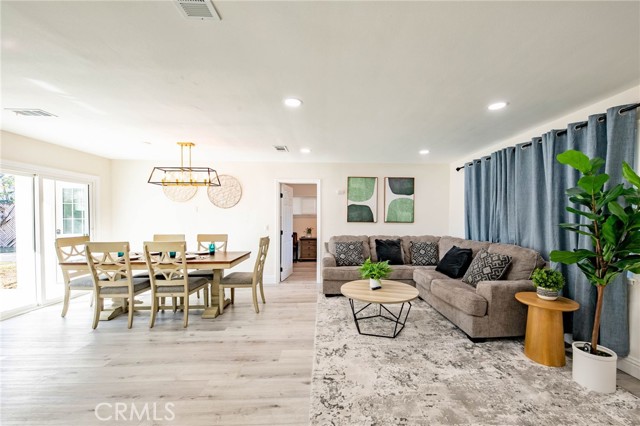 Detail Gallery Image 17 of 31 For 8056 Whitmore, Rosemead,  CA 91770 - 2 Beds | 2 Baths