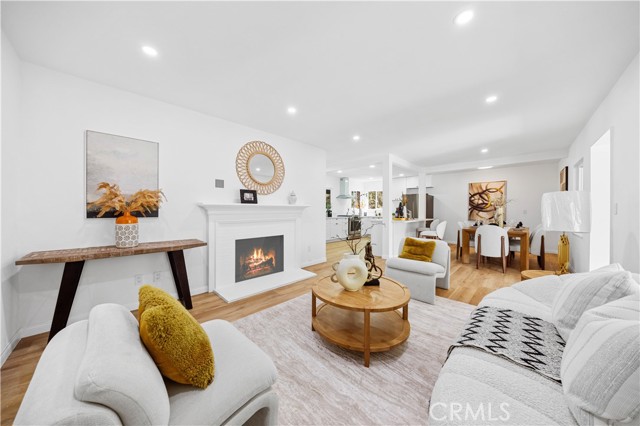 619 S Brookhurst Road, Fullerton CA: https://media.crmls.org/medias/c0942121-cc89-48ba-a37e-93890e65b960.jpg
