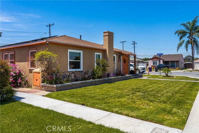 2775 Wetherly Avenue, Long Beach CA: https://media.crmls.org/medias/c0964f97-e740-412e-a71d-48730c3f02e1.jpg
