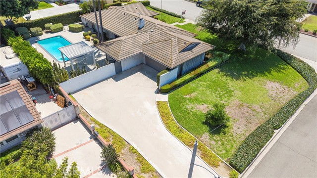 Detail Gallery Image 4 of 46 For 1917 E Greenville Dr, West Covina,  CA 91791 - 3 Beds | 2 Baths